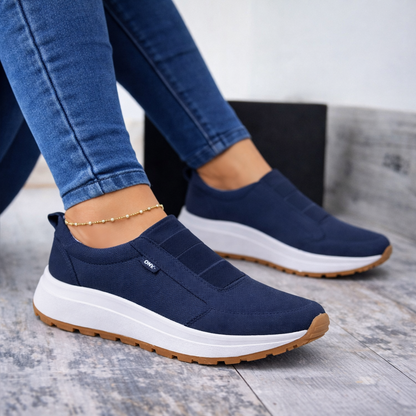 Van bergen schoenen - Larissa